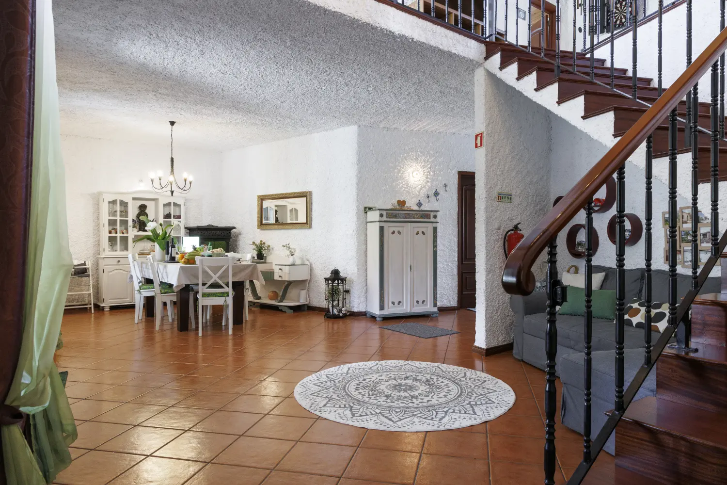 Villa Magia Verde – Blick auf ein Esszimmer