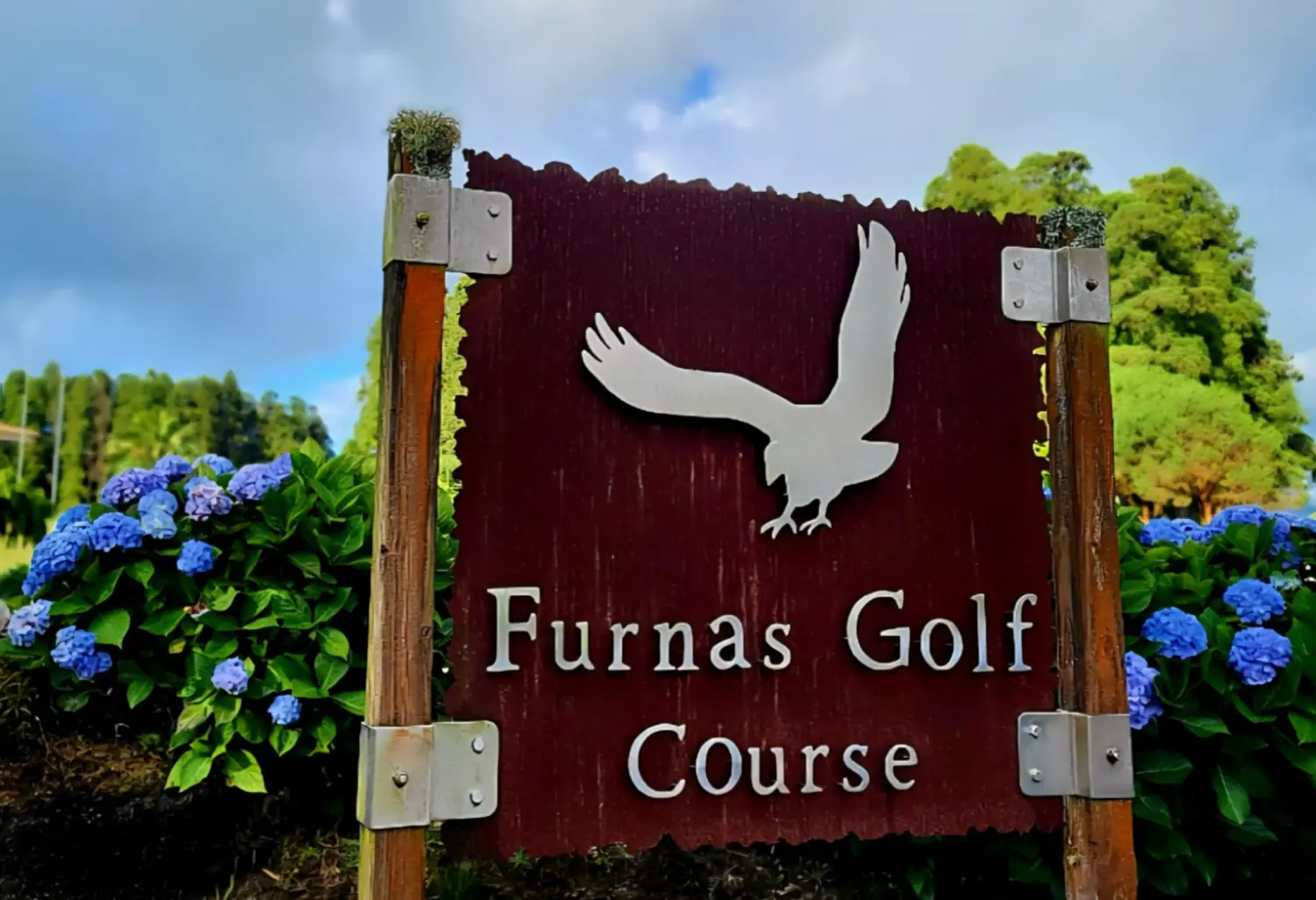 Villa Magia Verde – Hinweisschild für den Golfplatz „Furnace“